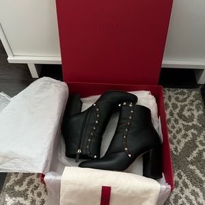 Valentino rockstud booties
